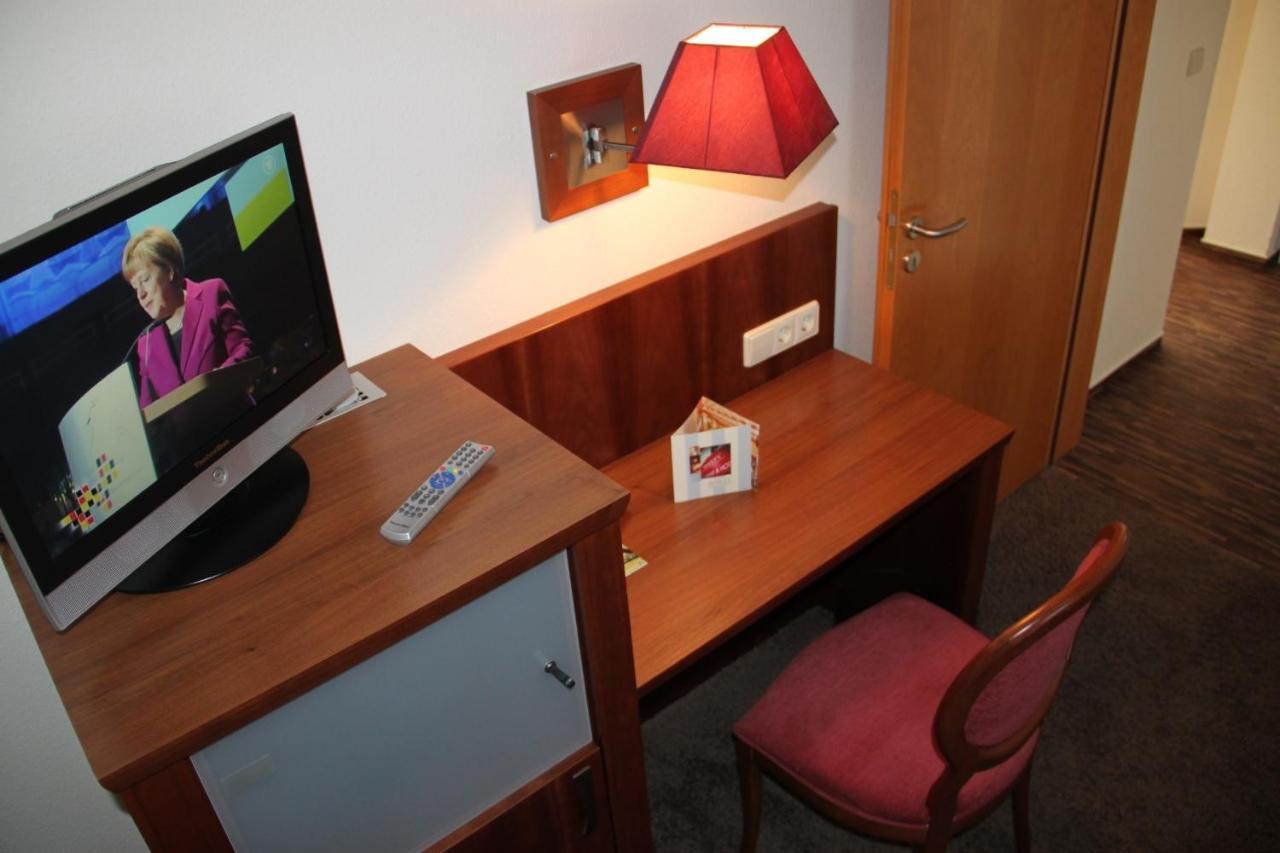 Buskes Hotel Steinfoerde Wietze Номер фото